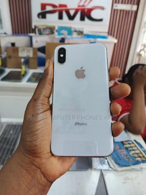 Apple iPhone X 64 GB White