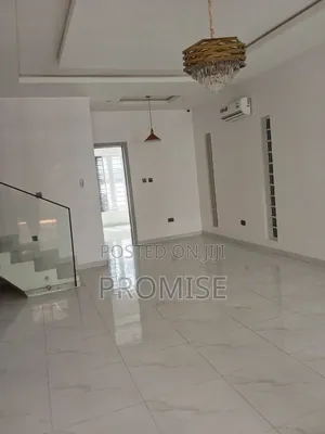 4bdrm Duplex in In An Estate, Opebi for rent