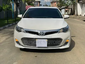 Toyota Avalon 2014 White