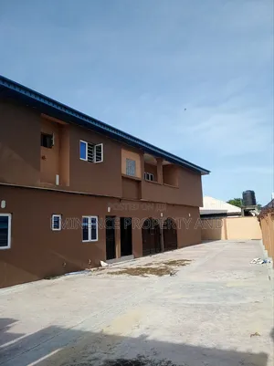 3bdrm Apartment in Awoyaya for rent