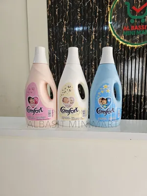 Comfort Pure Natural, Gentle Mild Fabric Conditioner.