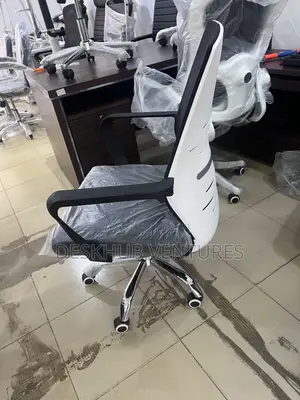 Mesh Swivel Office Chair
