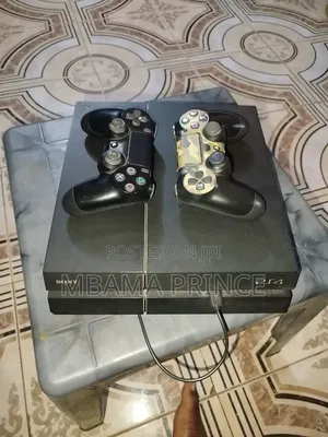 Playstation 4 Fat (Ps4) 7 Games Installed