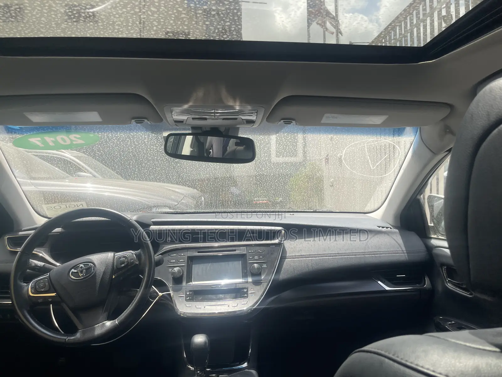 Toyota Avalon 2017 Silver