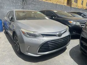 Toyota Avalon 2017 Silver