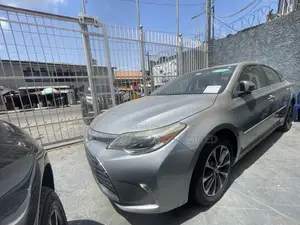 Toyota Avalon 2017 Silver