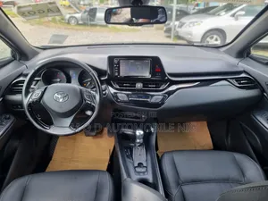 Toyota C-HR 2017 Black