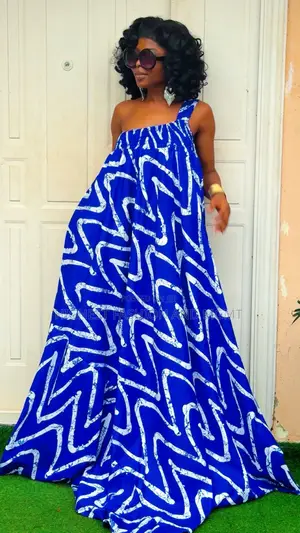 One Shoulder Strap Gown - Style 956