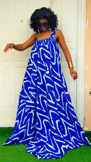 One Shoulder Strap Gown - Style 956