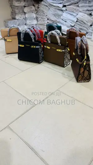 Verse Quality Bag With Different Colors