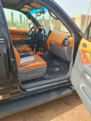 Toyota Land Cruiser Prado 2024 Black