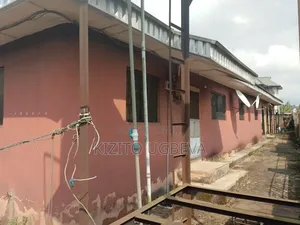 Furnished 3bdrm Block of Flats in Igbo Quarters, Benin City for sale