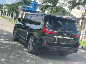 Lexus LX 570 AWD 2015 Black