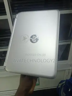 Laptop HP 215 G1 4GB AMD SSD 320GB