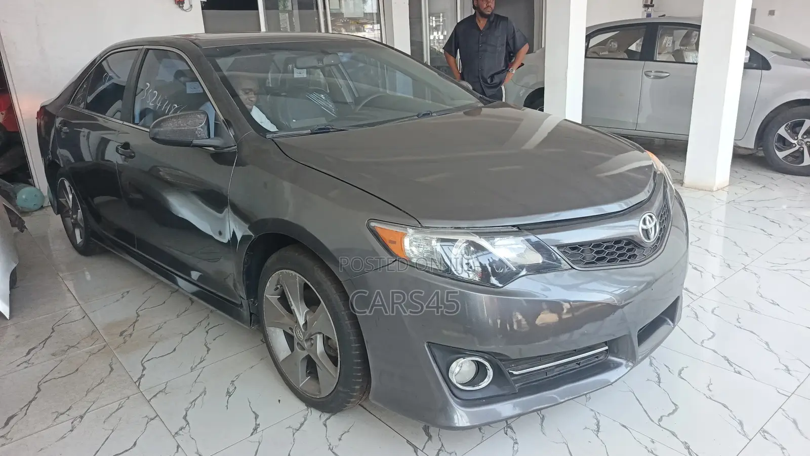 Toyota Camry 2014 Gray