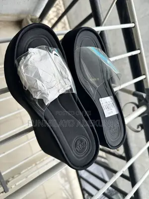 Zara Fashion Wedge Sandals