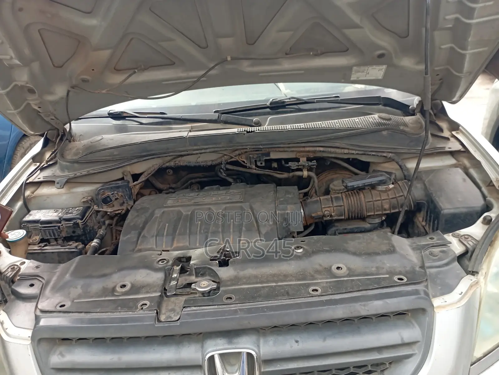 Honda Pilot 2005 Silver