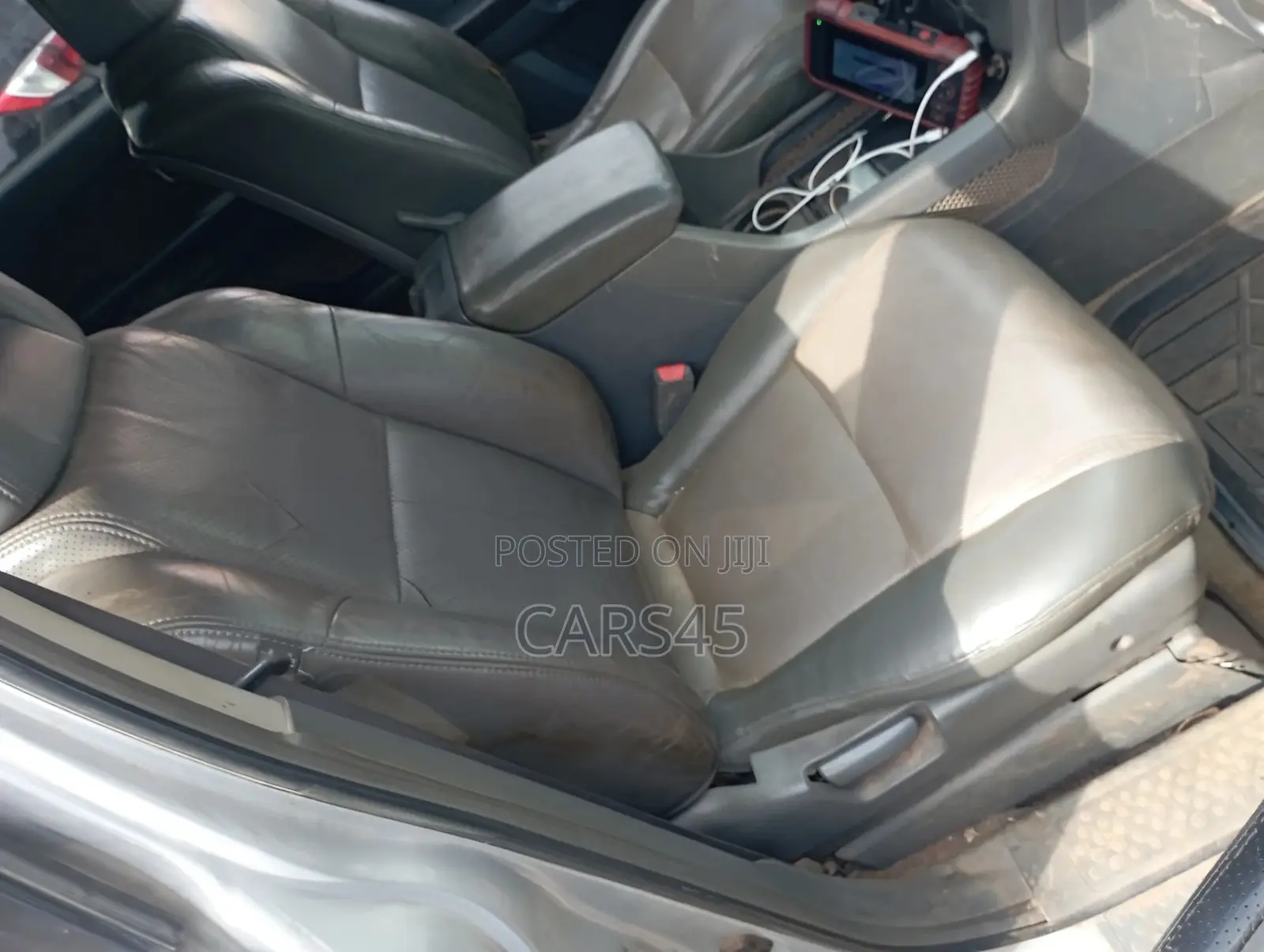 Honda Pilot 2005 Silver