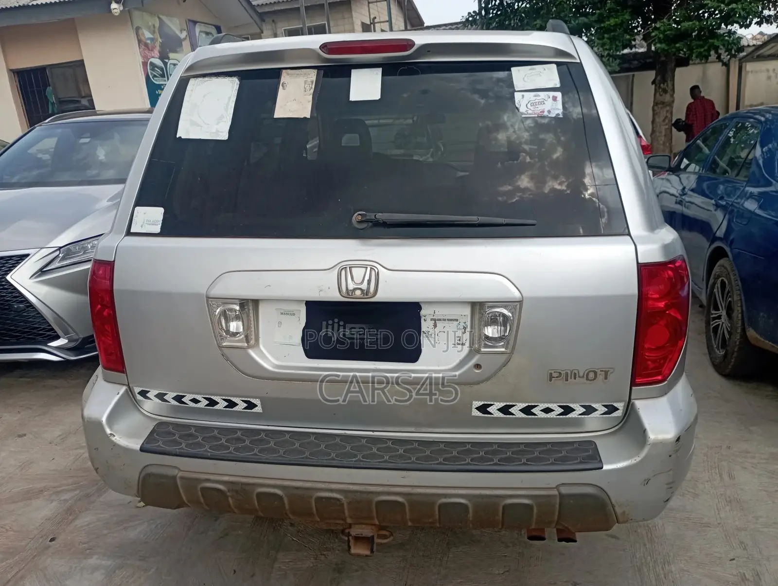 Honda Pilot 2005 Silver