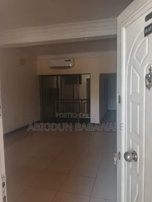 3bdrm Block of Flats in Maitama Abuja for rent