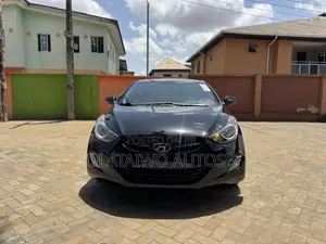 Hyundai Elantra GLS Sedan FWD (1.8L 4cyl 6A) 2013 Black