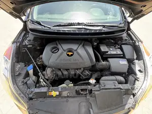 Hyundai Elantra GLS Sedan FWD (1.8L 4cyl 6A) 2013 Black