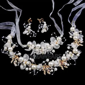Girls/ Childre3n Pearls Jeweries