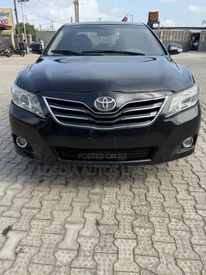 Toyota Camry XLE V6 4dr Sedan (3.5L 6cyl 6AM) 2008 Black