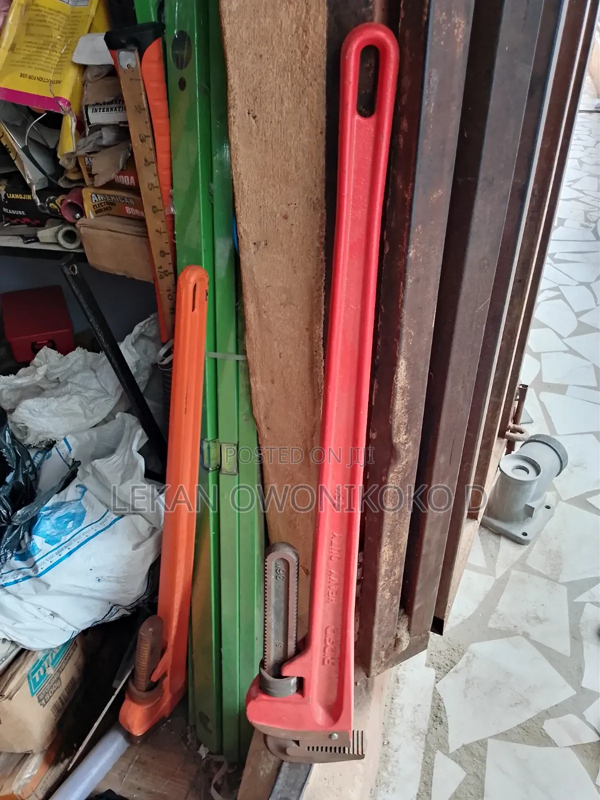 Heavy Duty Pipe Wrench 36" Inches