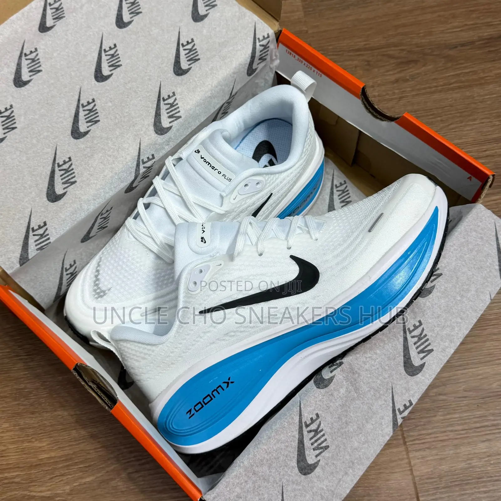 Nike Vomero Plus