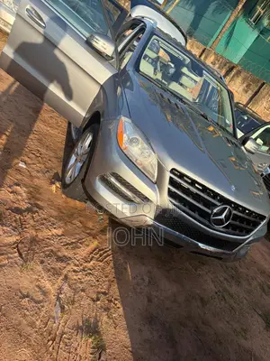 Mercedes-Benz M Class ML 350 4Matic 2012 Gray