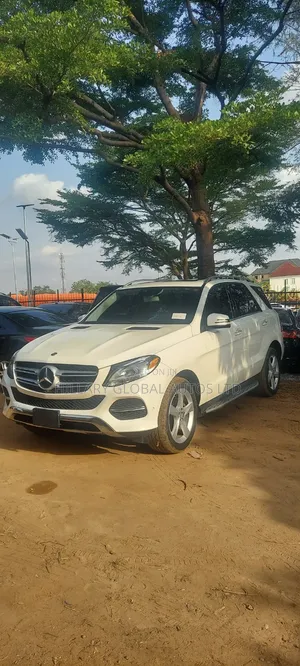 Mercedes-Benz GLE-Class GLE 350 2017 White