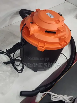 Maxi Vacuum Cleaner 18 Litters