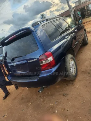 Toyota Highlander 2003 Blue