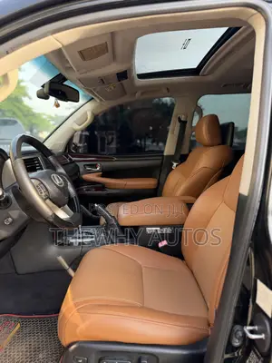 Lexus LX 570 AWD 2014 Black