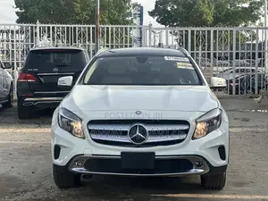Mercedes-Benz GLC-Class 2017 White