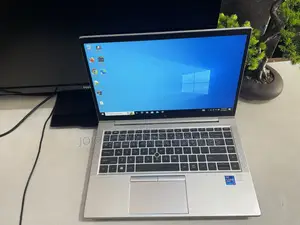 Laptop HP EliteBook 840 G8 16GB Intel Core i7 SSD 512GB