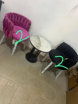 High Quality Executive Me and You Chair