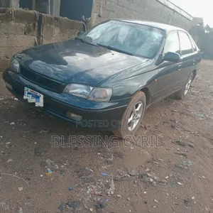 Toyota Carina E 1998 Green