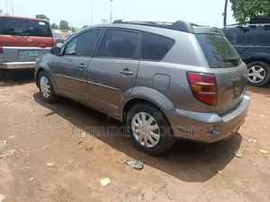 Pontiac Vibe Automatic 2004 Gray