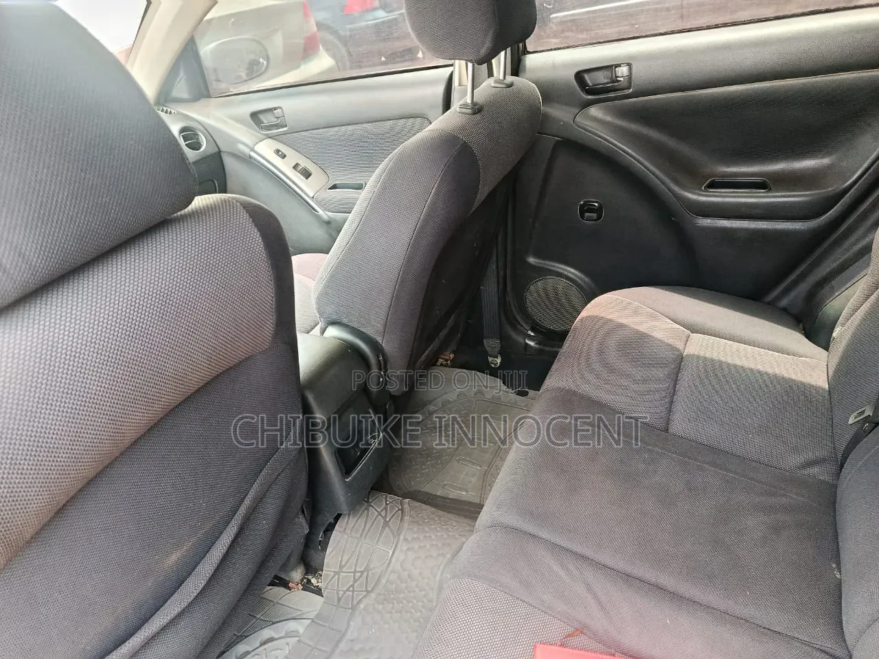Pontiac Vibe Automatic 2004 Gray