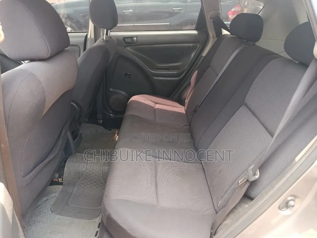 Pontiac Vibe Automatic 2004 Gray