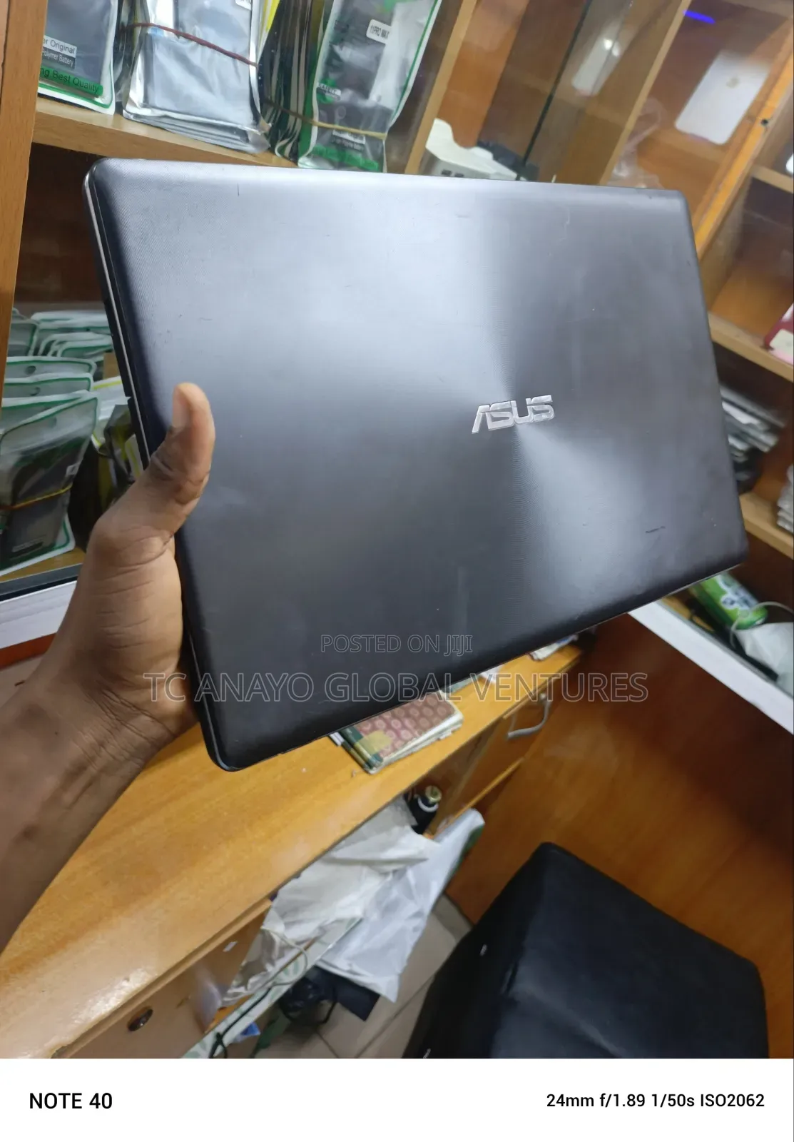 Laptop Asus X550LA 8GB Intel Core i5 HDD 500GB
