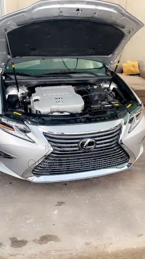 Lexus ES 350 FWD 2014 Silver