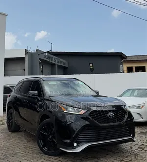 Toyota Highlander 2023 Black