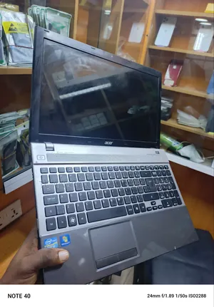 Laptop Acer Aspire V3-575TG 8GB Intel Core i5 HDD 320GB