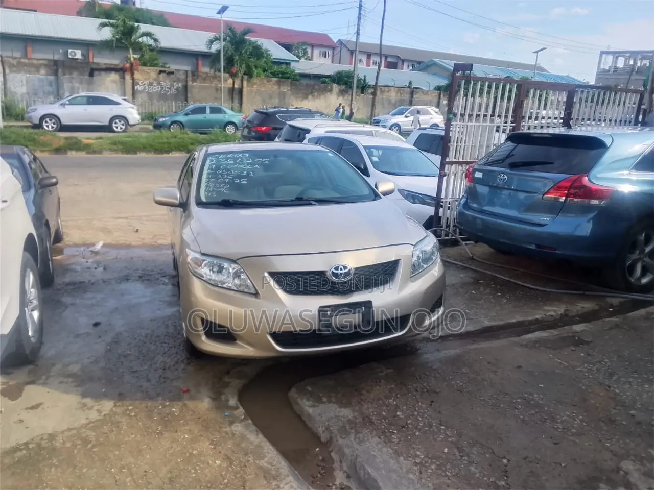 Toyota Corolla 2009 Gold