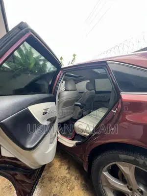 Toyota Venza Limited 2009 Red