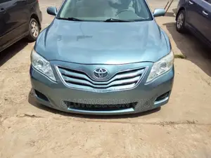 Toyota Camry 2011 Green