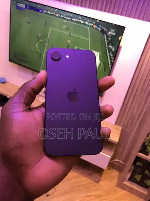 New Apple iPhone 16e 128 GB Black
